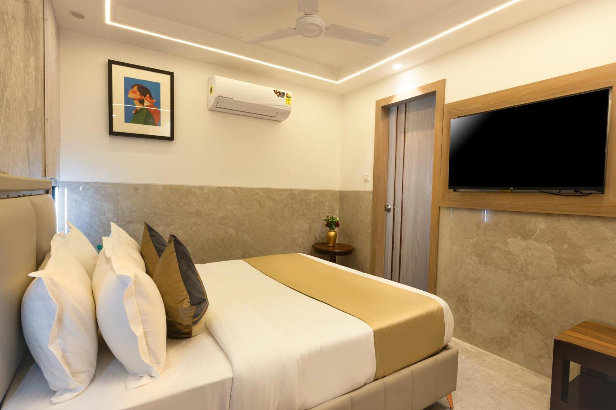 The Orion Hotel Era - Delhi Airport Nuova Delhi Esterno foto